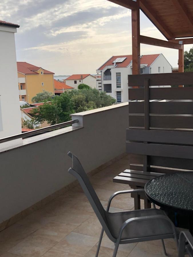 Apartmani Lovrencic Vrsi Exterior foto